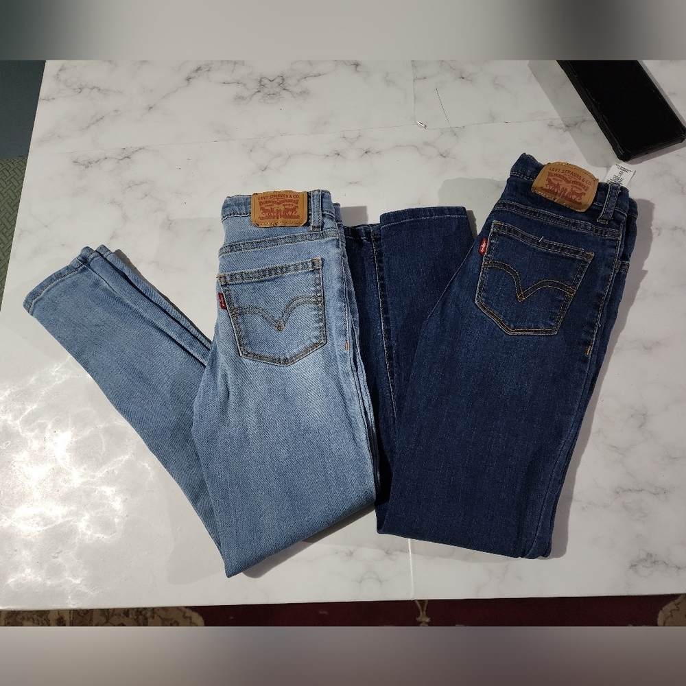 Levi's Blue and Dark Blue Jeans Set